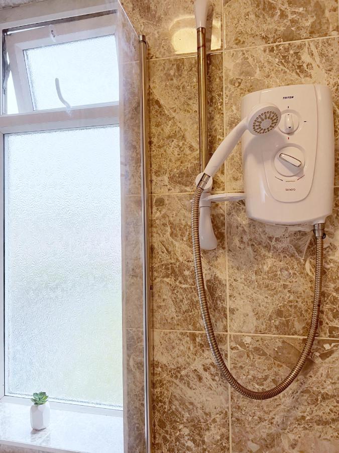 Cheerful 3 Bedroom Home With Netflix And Wi-Fi Middleton  Zewnętrze zdjęcie