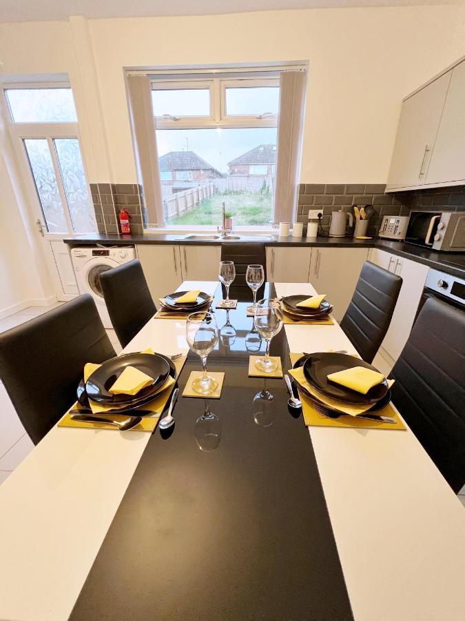 Cheerful 3 Bedroom Home With Netflix And Wi-Fi Middleton  Zewnętrze zdjęcie
